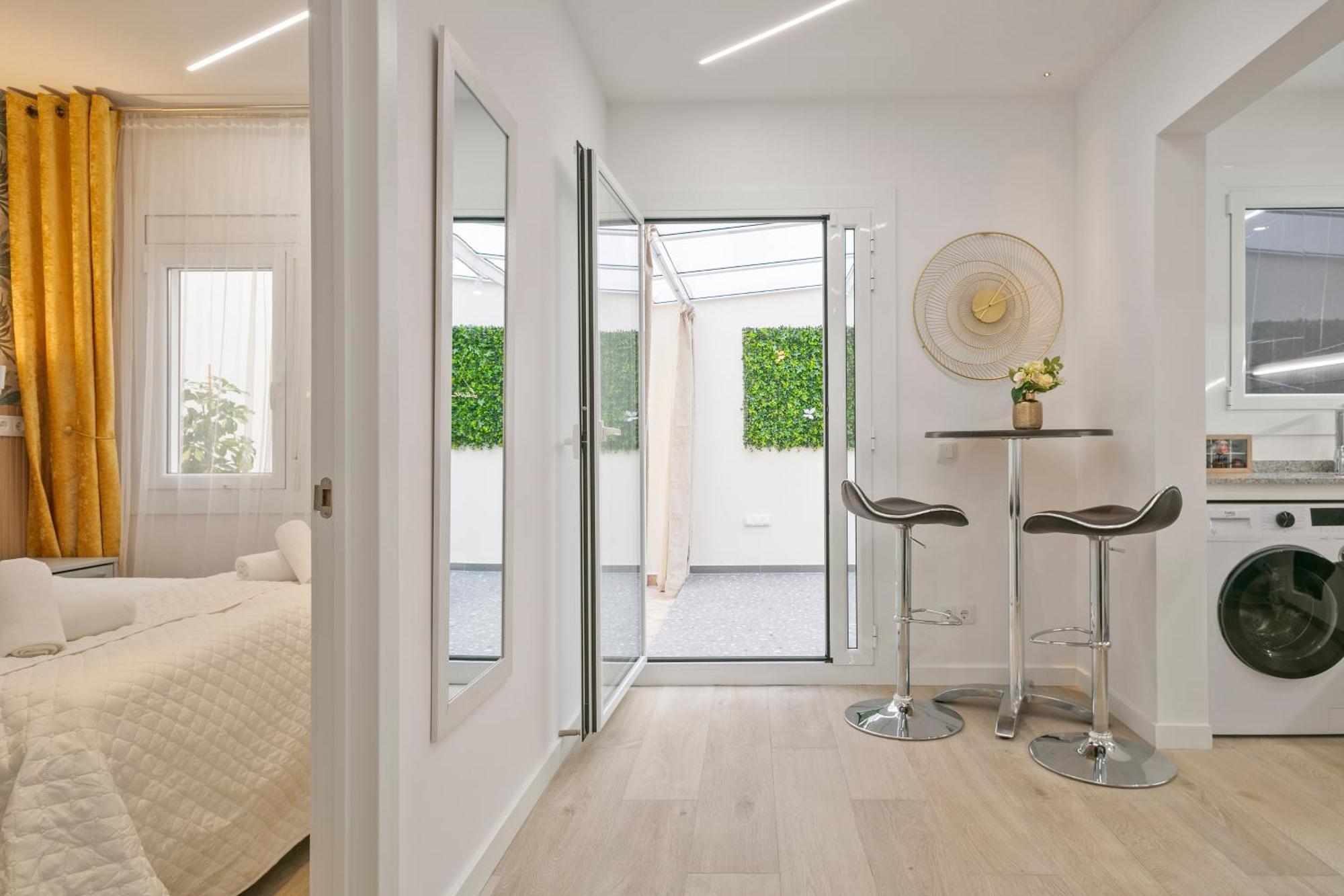 Boutique Plaza Catalonia Suites Cornella Cornella de Llobregat Exterior photo